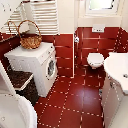 With A Parking Space - 7569 Lägenhet *