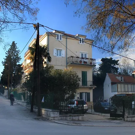 Apartmán With A Parking Space - 7569