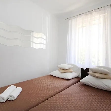 With A Parking Space - 7569 *