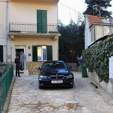 Апартаменты With A Parking Space - 7569 *